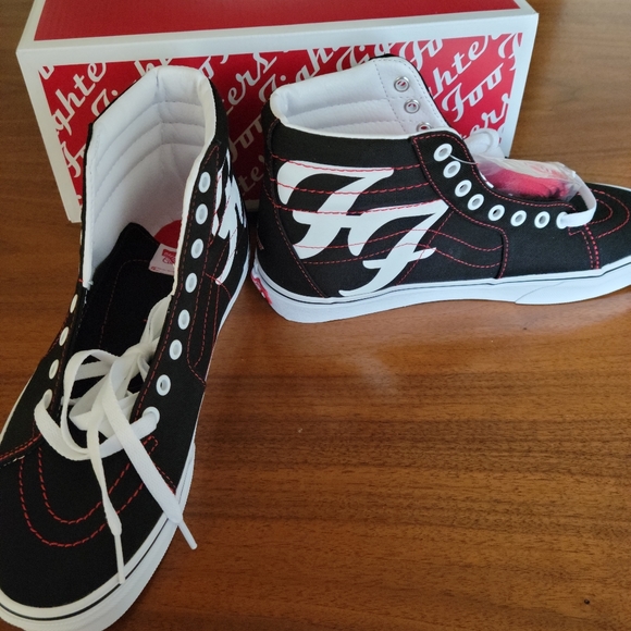 Vans Other - Limited Edition Foo Fighters Vans 10 women/8.5 men